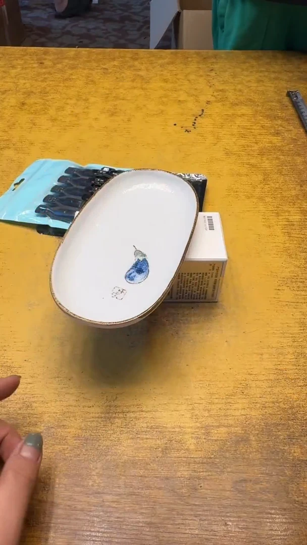 杨*多瓷器瓷器瑕疵破破228