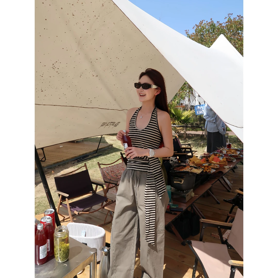 2025时尚新款条纹夏季无袖挂脖背心女上衣设计感时尚百搭I1-61