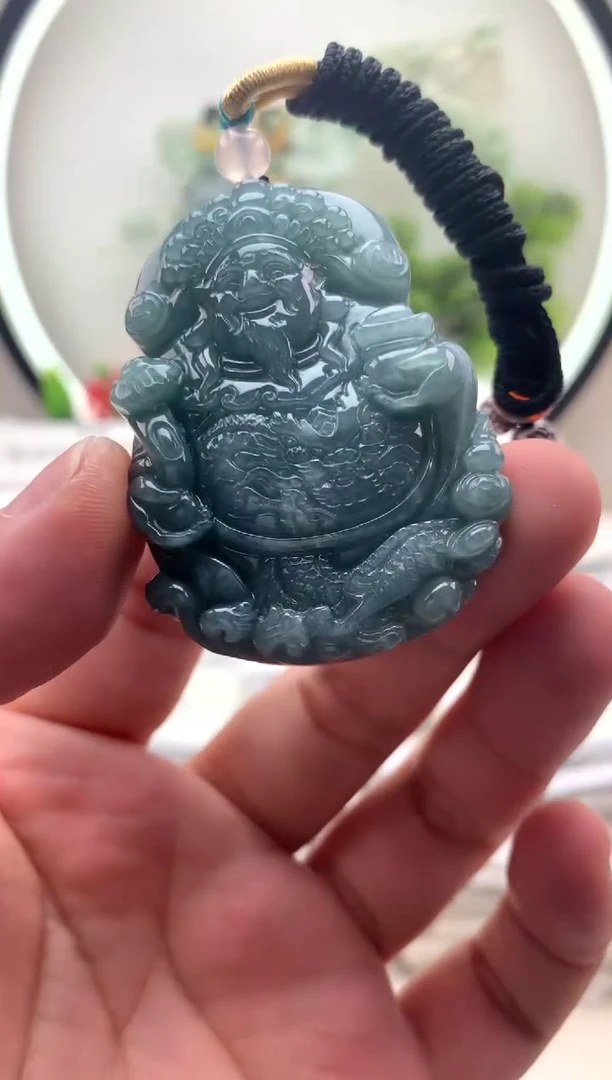 颈饰未镶嵌翡翠财神