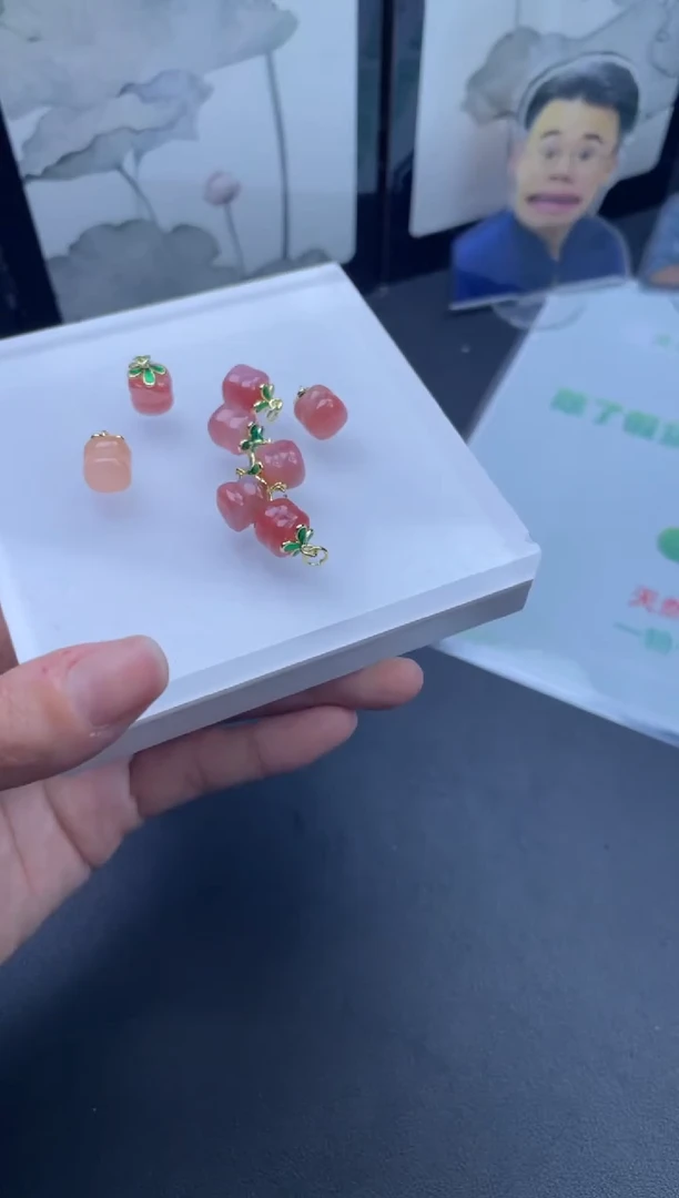 未镶嵌颈饰玛瑙/玉髓柿柿如意-多样性发一