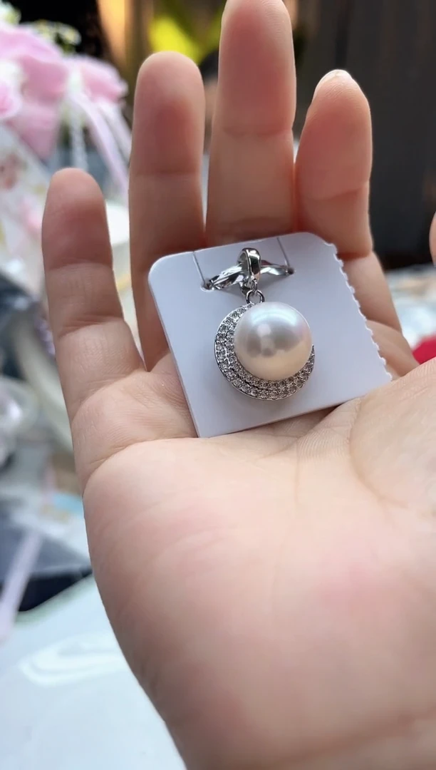 吊坠(不含链)未镶嵌淡水珍珠13mm+白珠万能扣吊坠