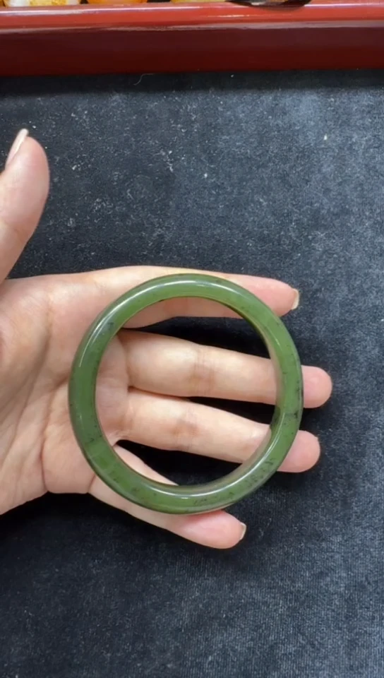 和田玉手镯未镶嵌626圈口60.2