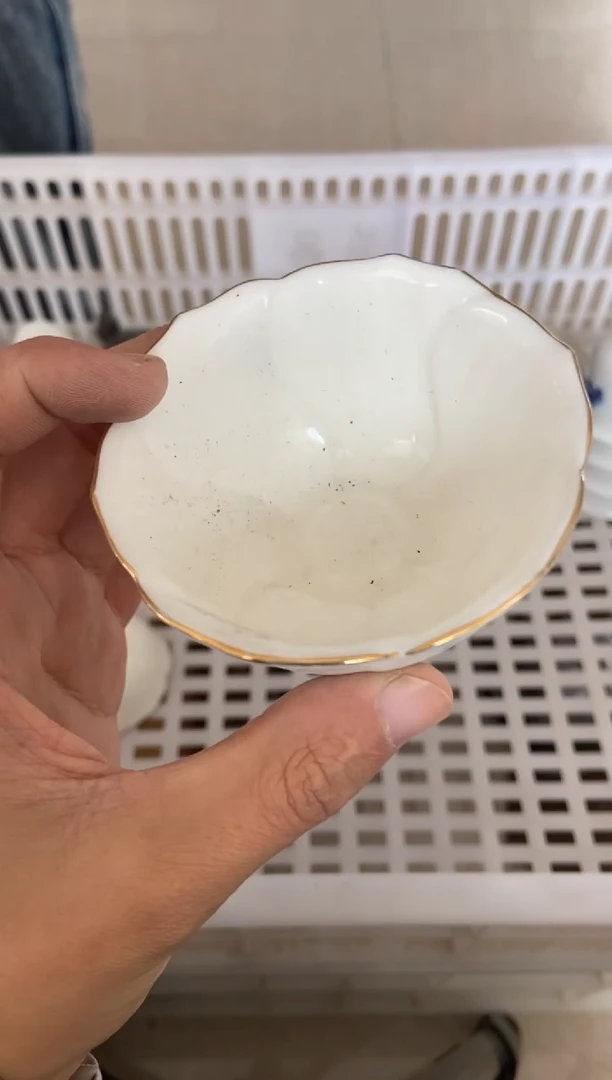 杯无运费险有瑕疵的摄影的产品有使用过的痕迹有点脏介意勿拍