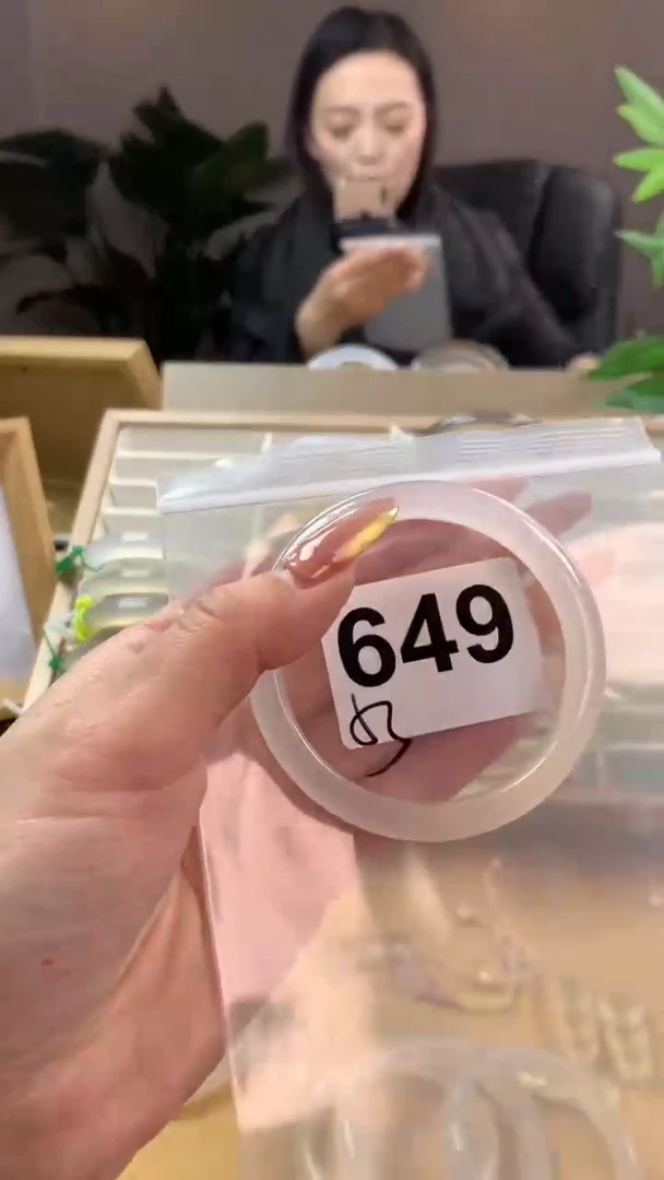 【闪购商品】玛瑙/玉髓手镯未镶嵌649