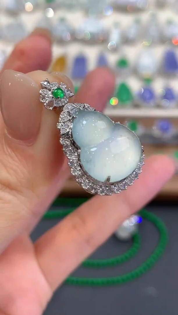 吊坠(不含链)18K金镶嵌翡翠q58