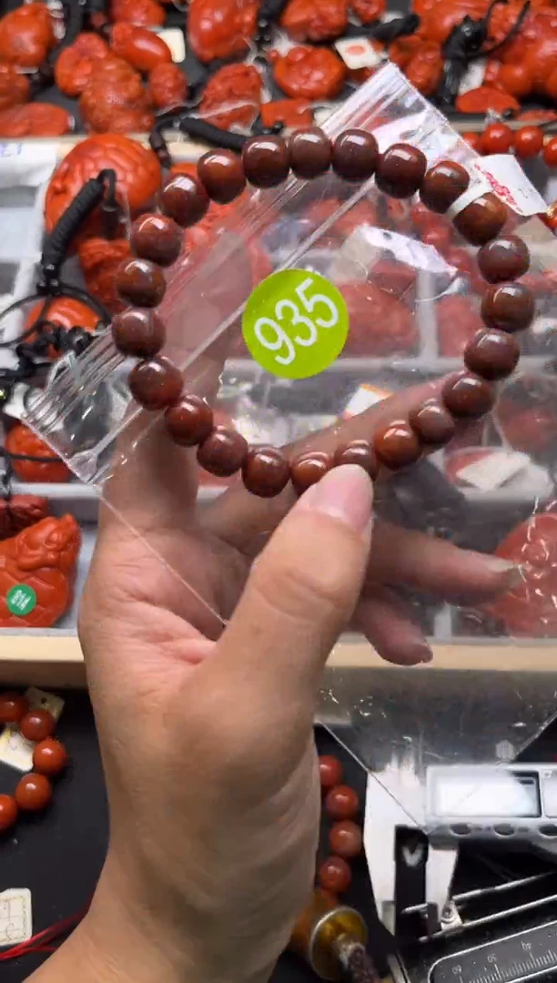 南红玛瑙未镶嵌珠宝奇石935-9+