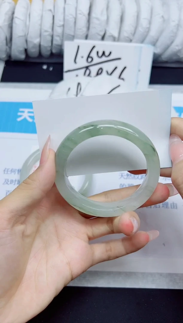 石英质玉手镯未镶嵌254/54.6