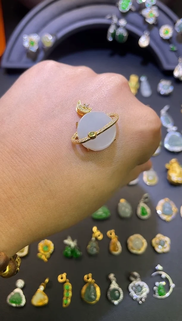 吊坠(不含链)银S925镶嵌翡翠1