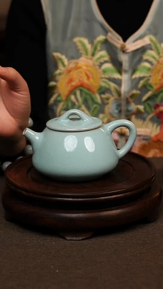 瓷片天青色手工石瓢壶280ml 微瑕 不带礼盒