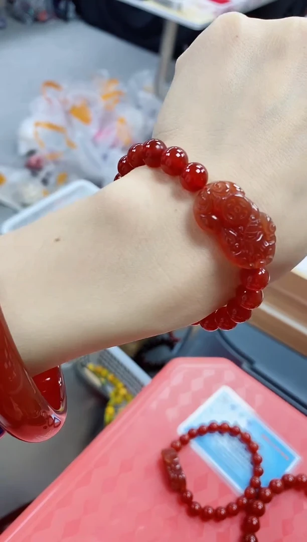 未镶嵌手串玛瑙/玉髓貔貅卡8手串