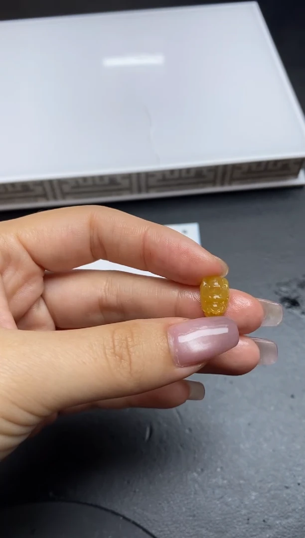 【闪购商品】定制翡翠未镶嵌翡翠毛货~