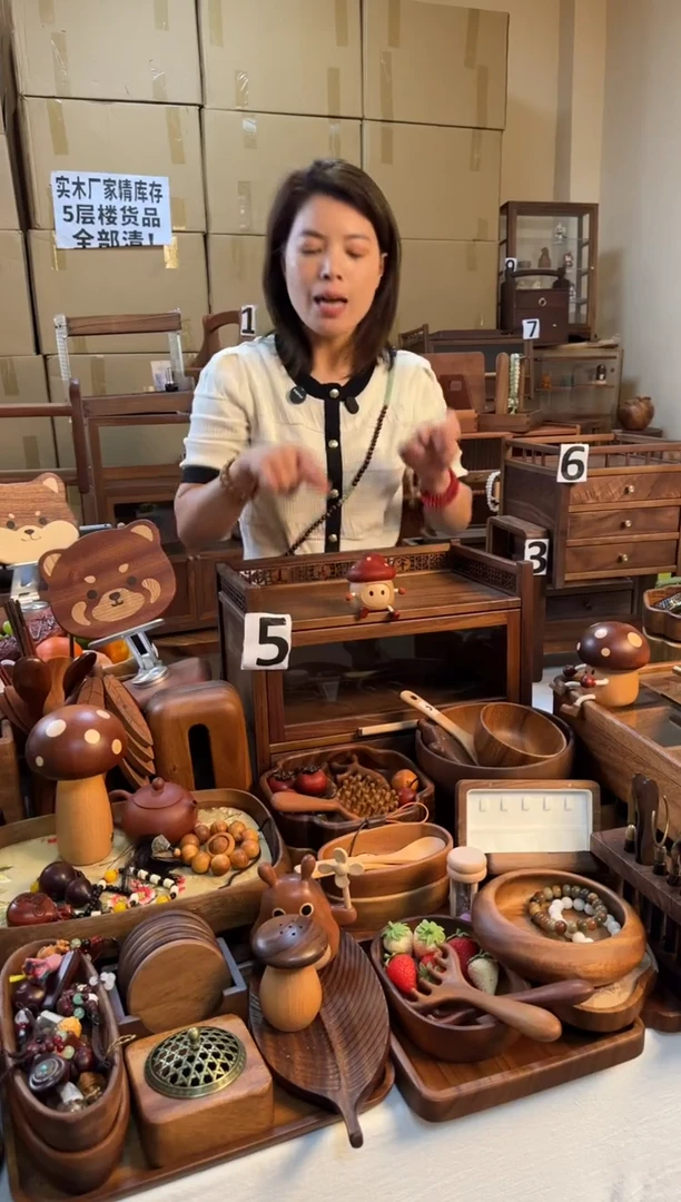 蘑菇弟弟创意摆件