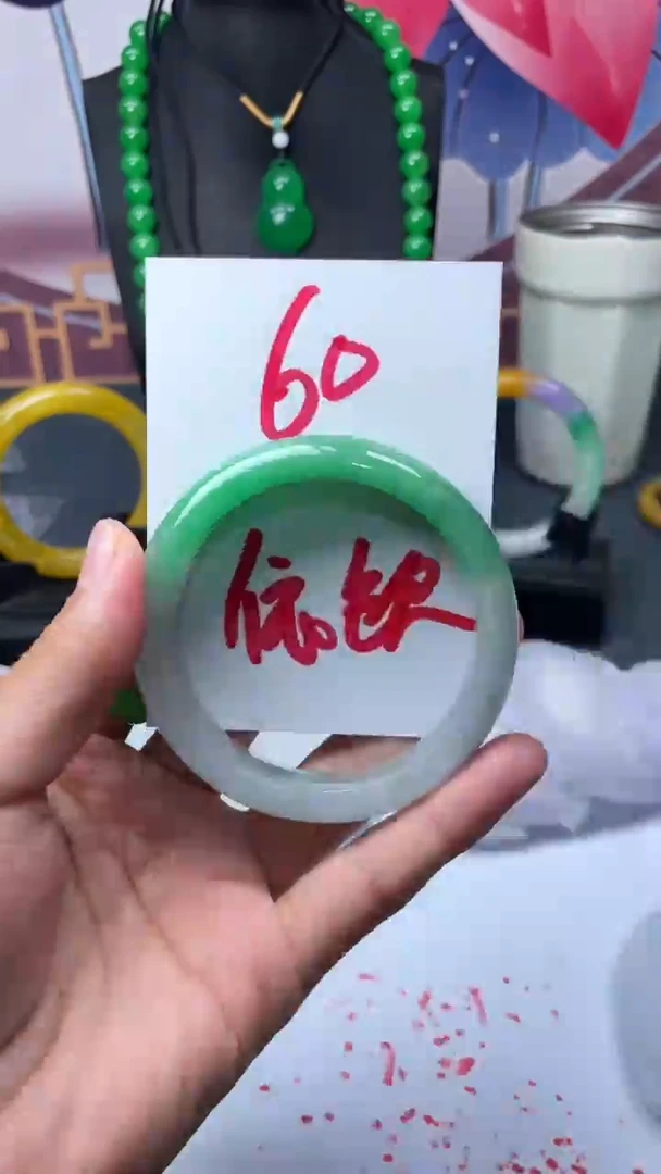 非金属仿水晶依*手镯