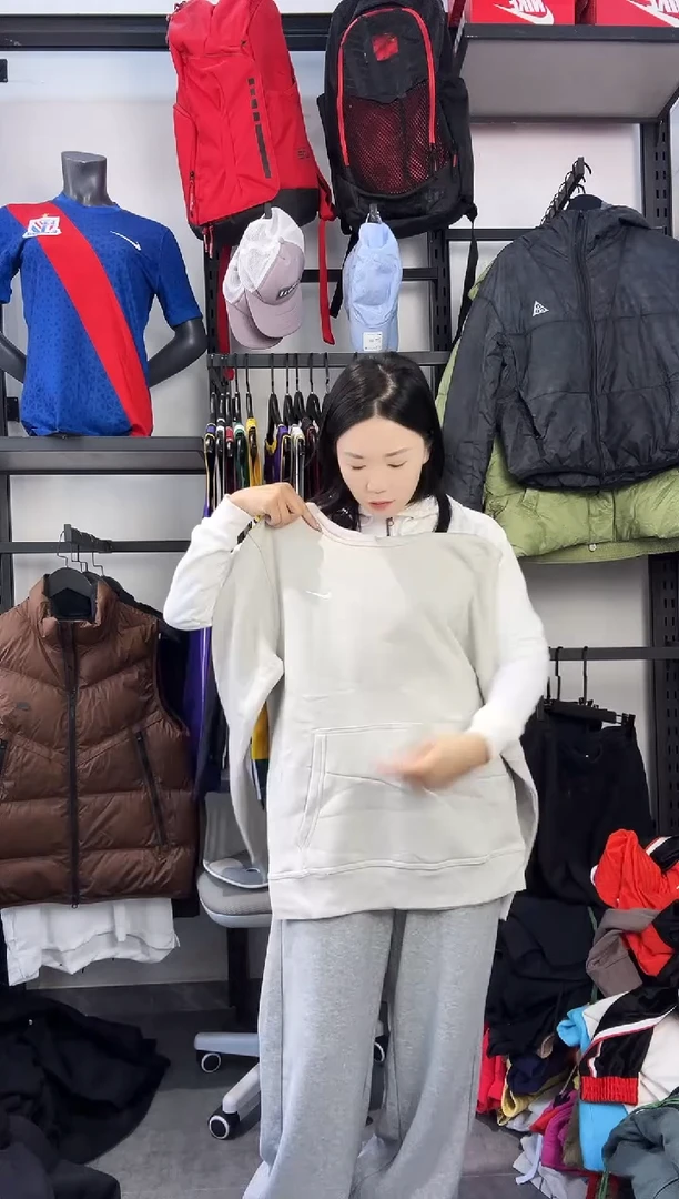 261·编码 瑕疵款直播间过款为准 尺码M