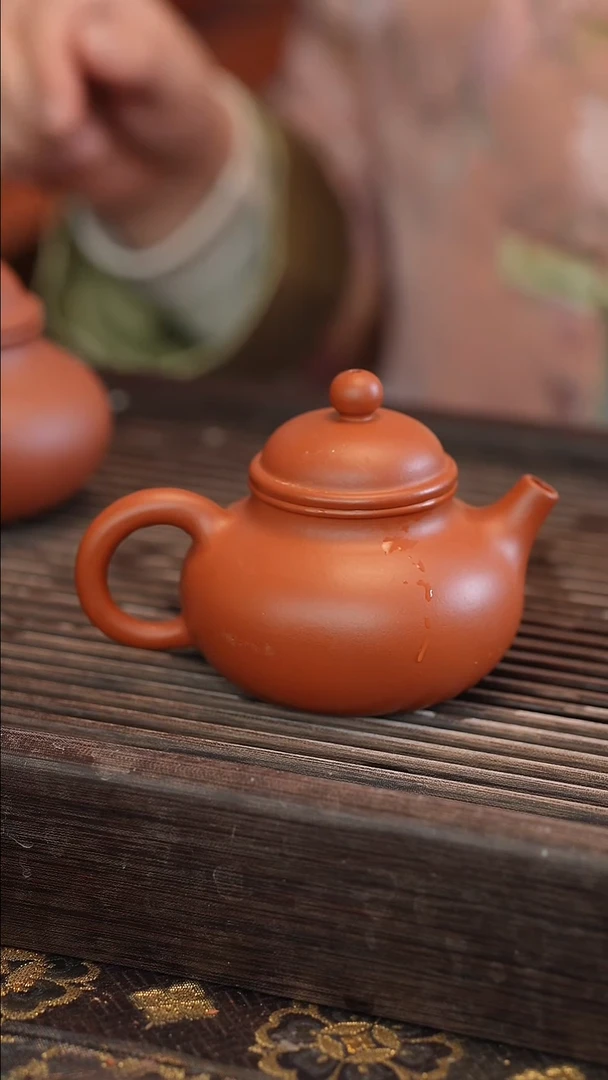 茶壶紫砂容天 朱泥 半手工 160cc