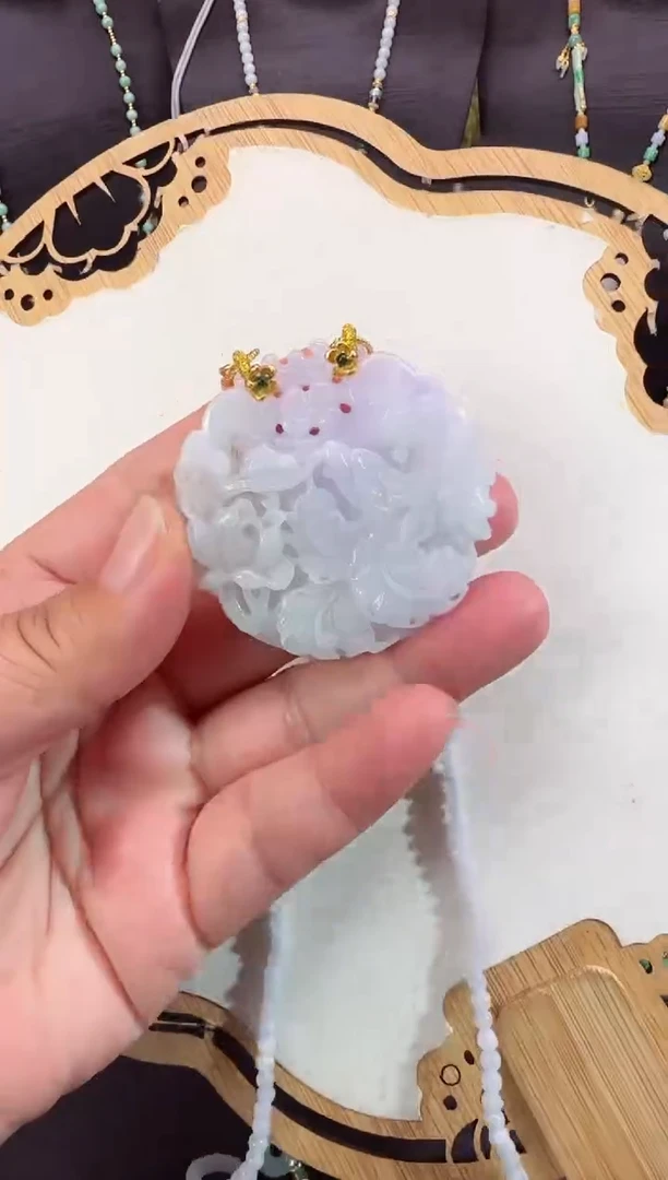 【闪购商品】翡翠颈饰未镶嵌拍照