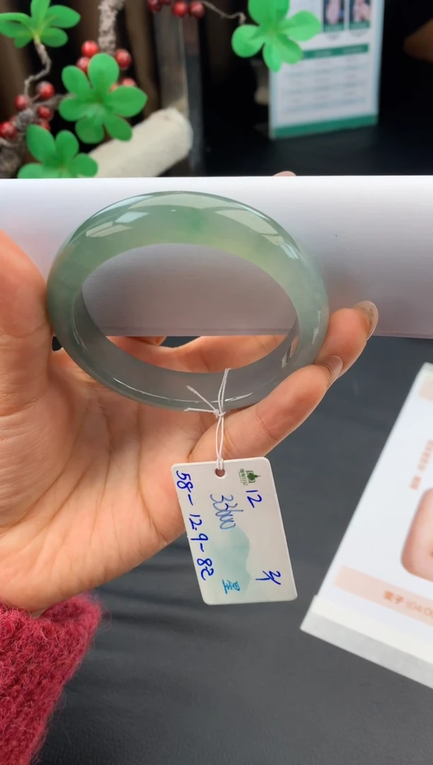 未镶嵌手镯翡翠翡翠自带#送人#，假一赔三