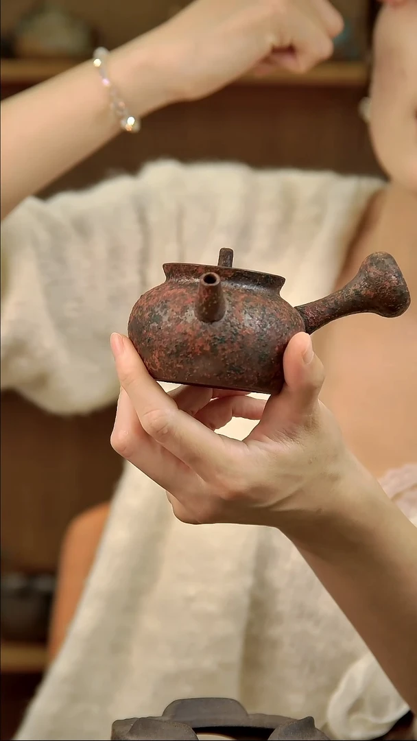 言野手作 岩矿侧把壶