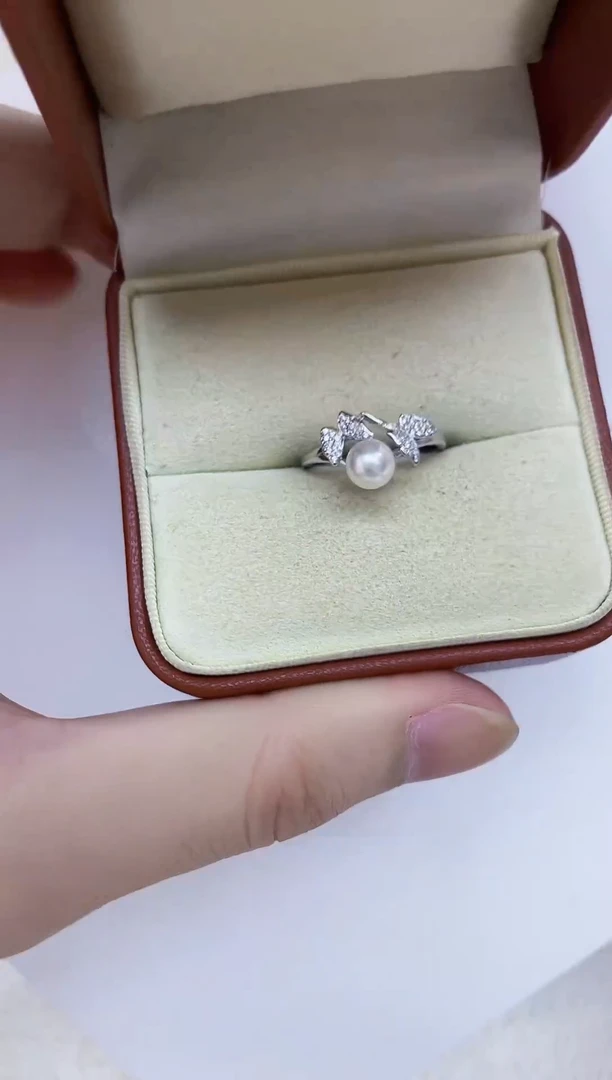 银S925镶嵌海水珍珠戒指