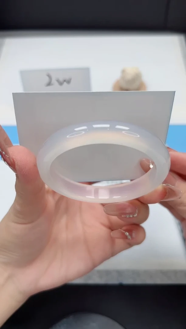 【闪购商品】石英质玉手镯未镶嵌89/荔枝58.8