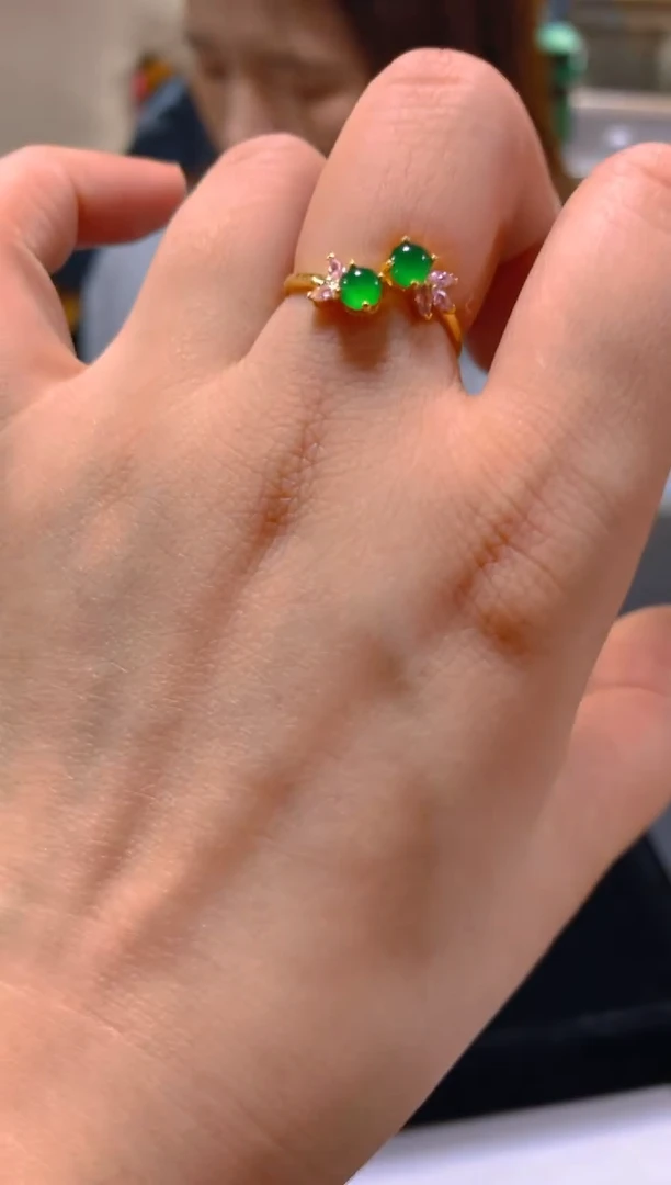 未镶嵌戒指翡翠多样性发一