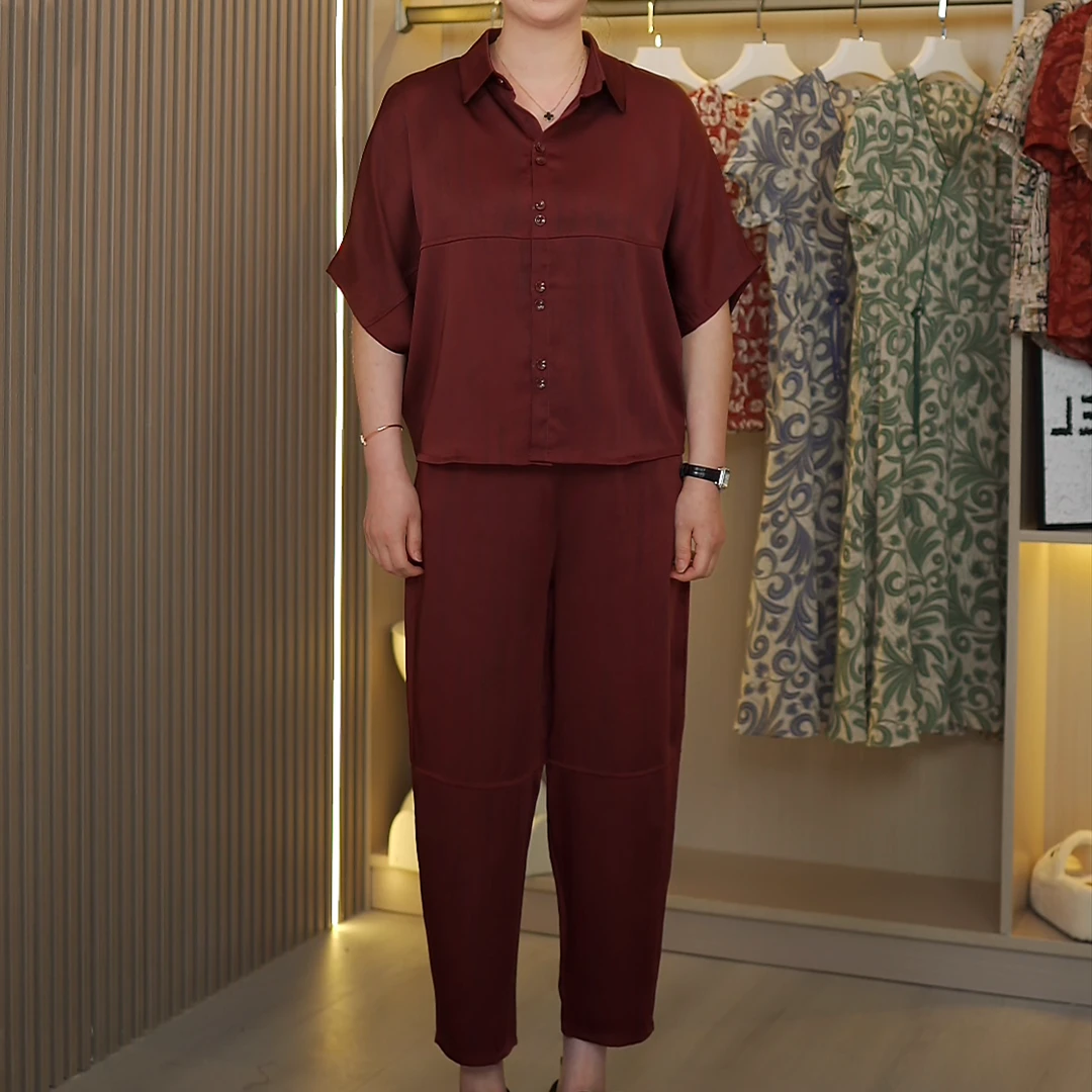 8802时尚褶皱POLO领2025百搭气质中老年女装衬衫夏装条纹大码