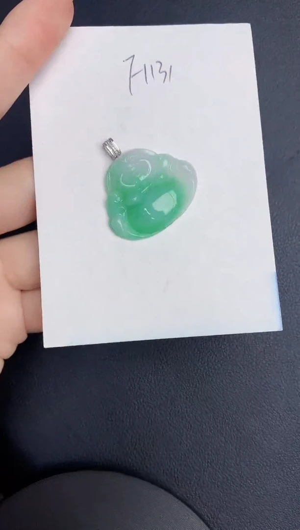 【闪购商品】翡翠颈饰18K金镶嵌0000000000