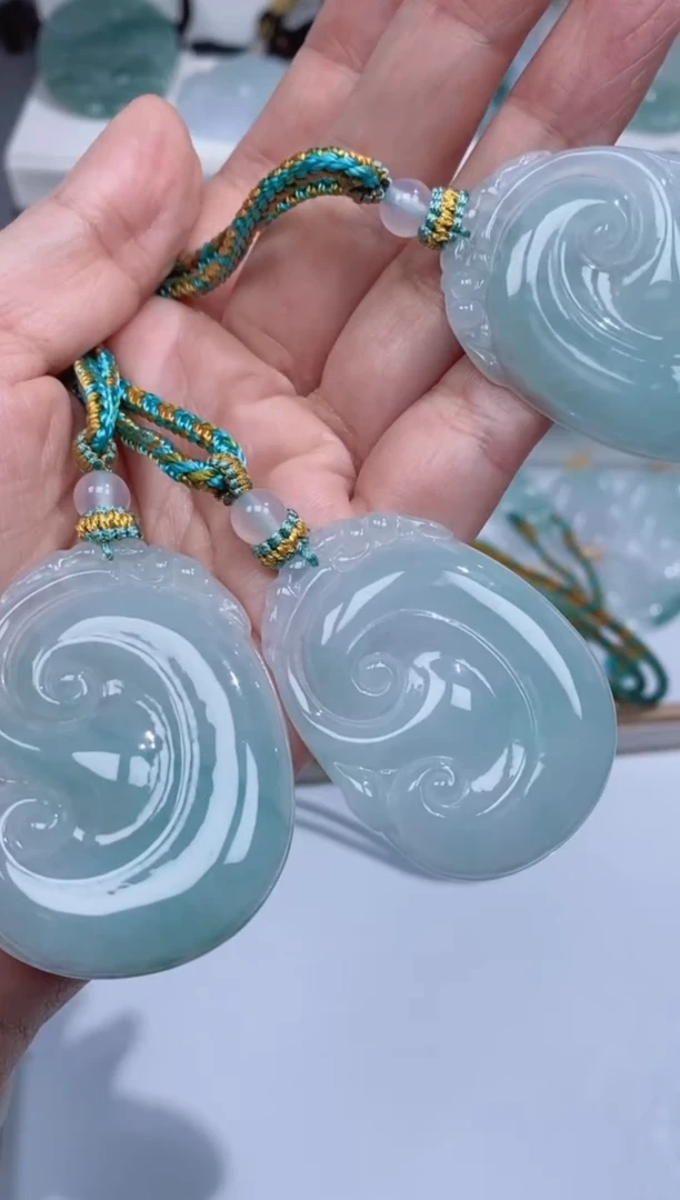 颈饰未镶嵌翡翠吊坠团购多样性发一件