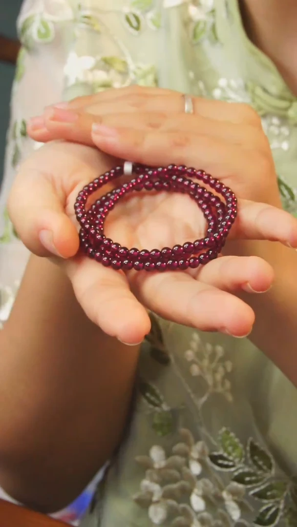 未镶嵌颈饰石榴石A07