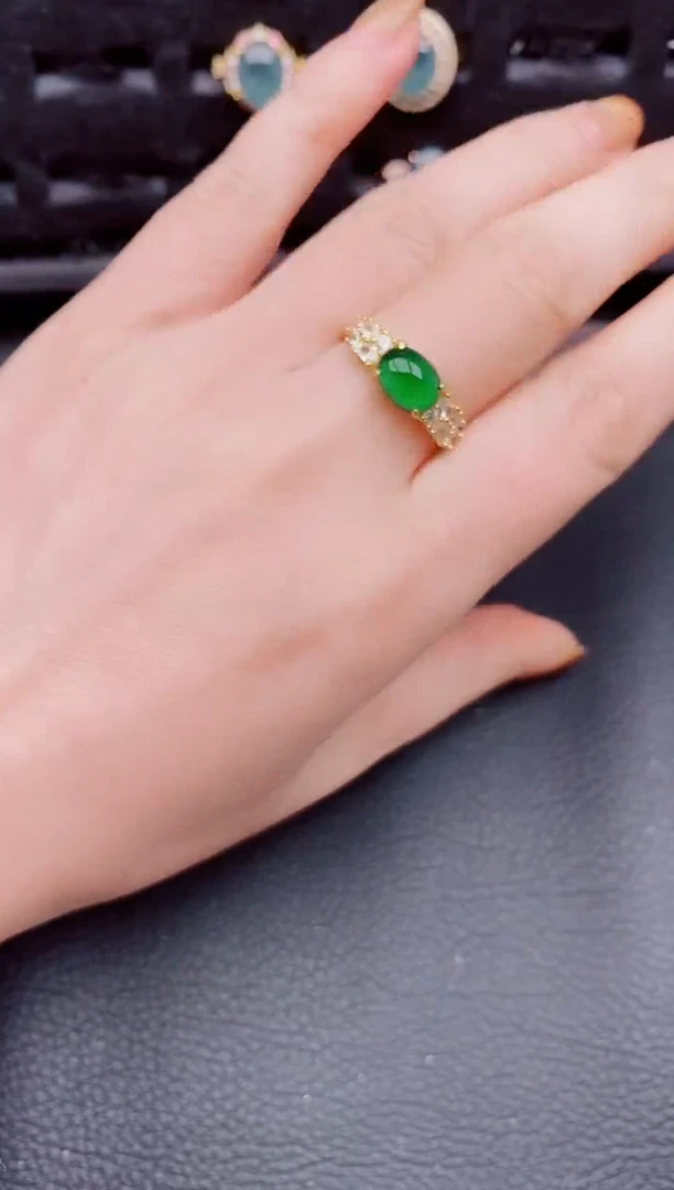 【闪购商品】翡翠戒指银S925镶嵌天然a货翡翠838