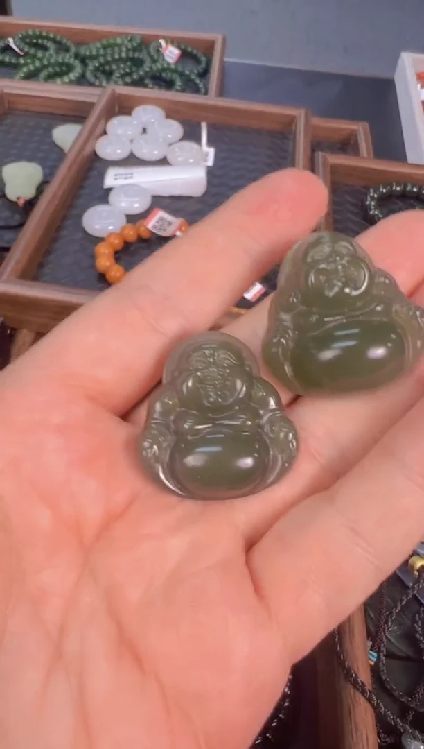 吊坠(不含链)未镶嵌和田玉花土沟小佛公多样性发一