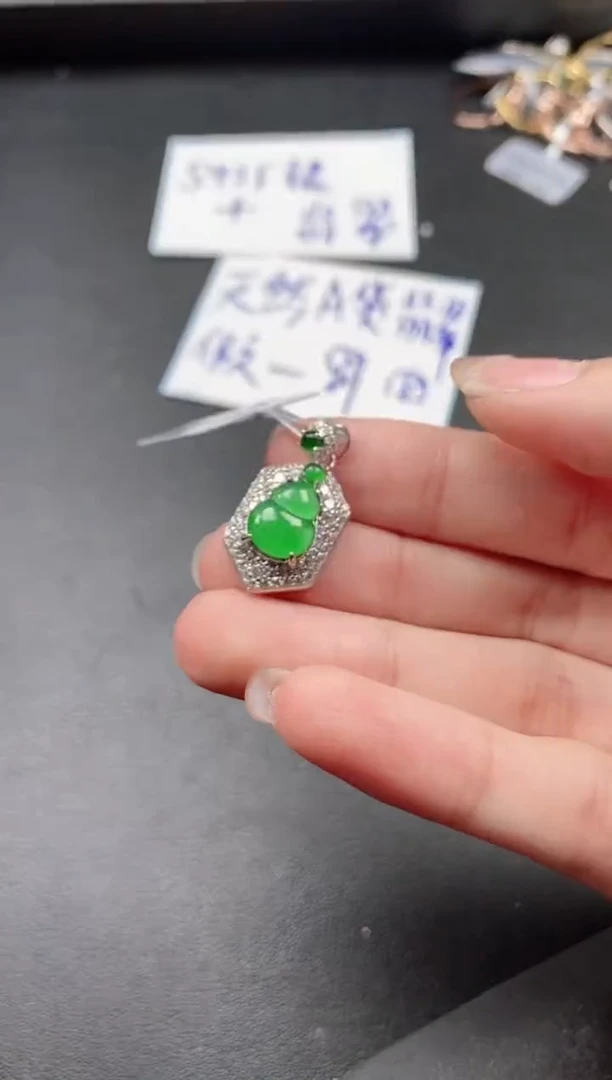 翡翠戒指银S925镶嵌51511