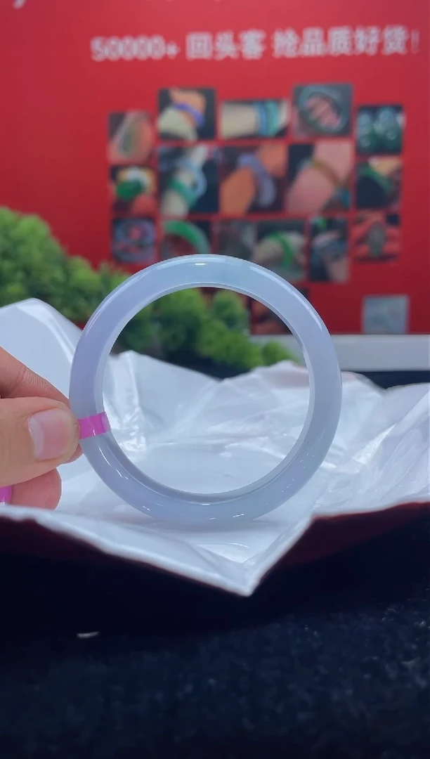 翡翠手镯未镶嵌手镯6