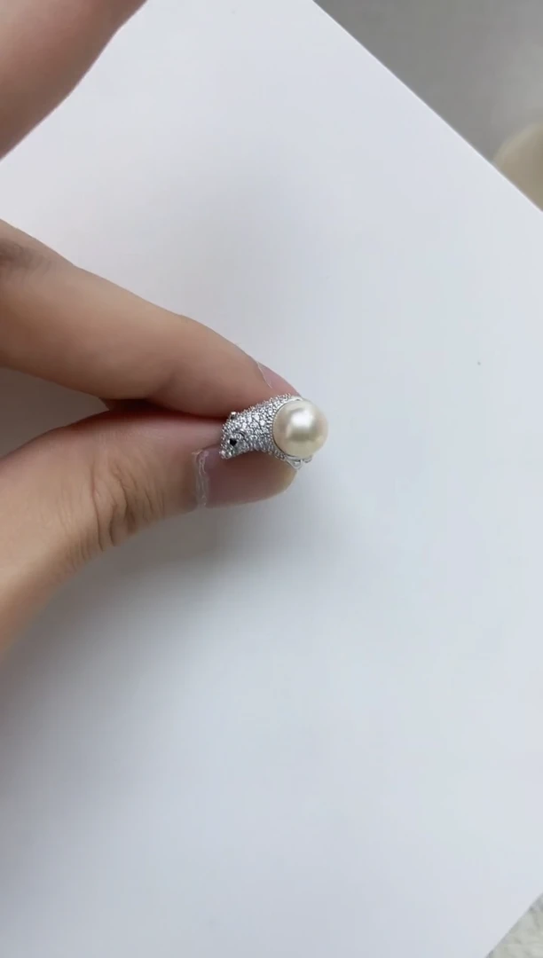 颈饰银S925镶嵌海水珍珠