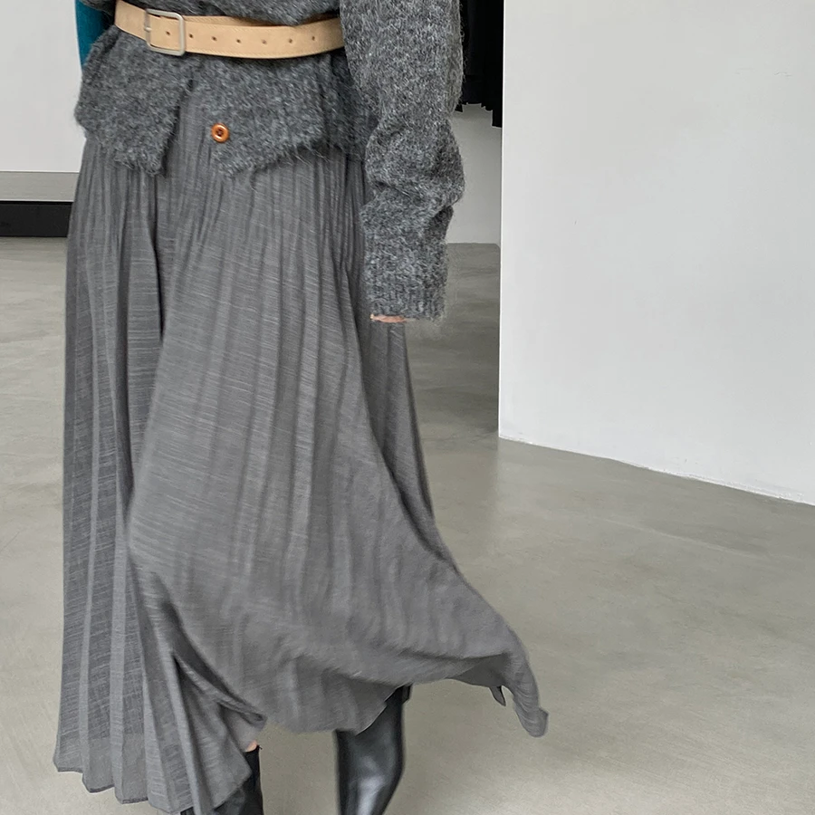旧巷拾光 韩系通勤气质显瘦百褶灰色半身裙女秋季新款