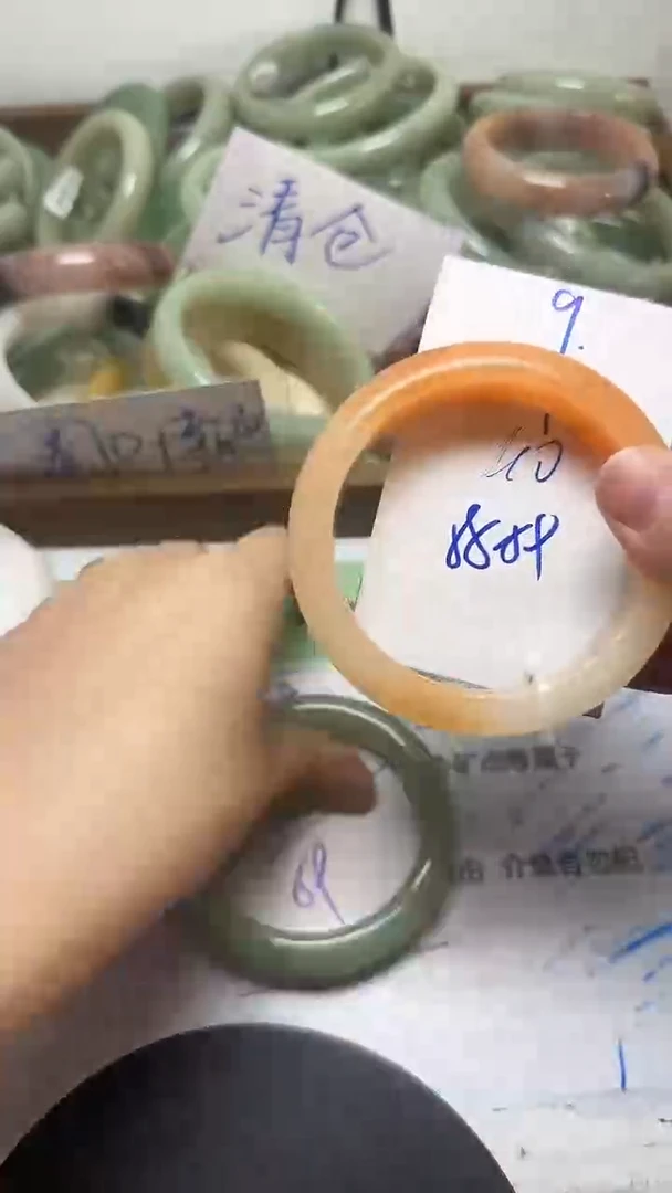 未镶嵌手镯石英质玉9/58-59