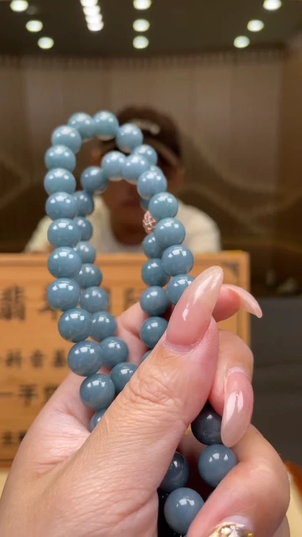 翡翠未镶嵌颈饰多样性发货 (只发一件) *A21