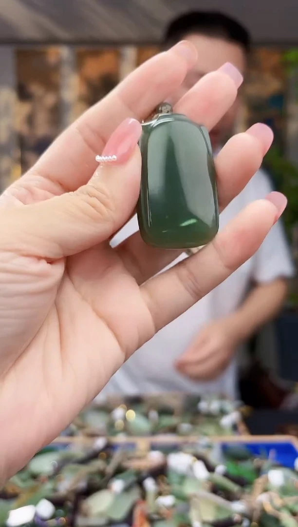 和田玉未镶嵌挂件拍一发一多样性发货