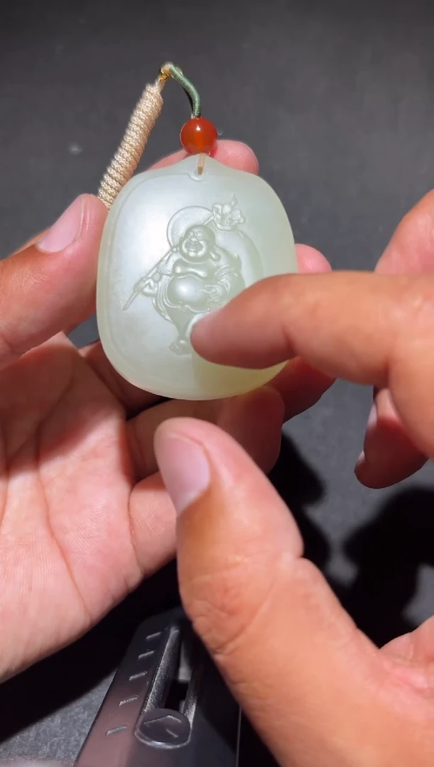 未镶嵌和田玉挂件和田玉