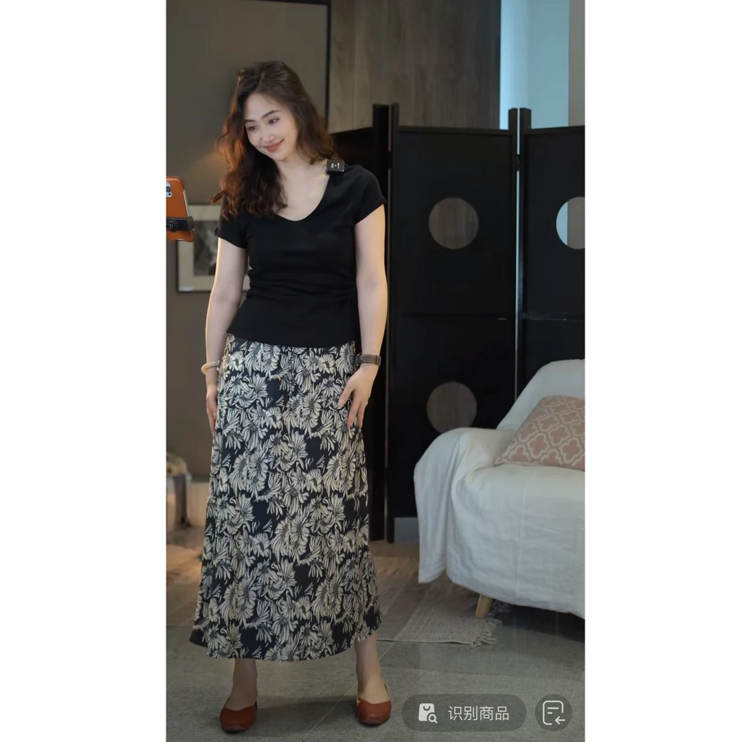 【SHYLOCK FASHION】柔软丝毛褶皱收腰修身T恤