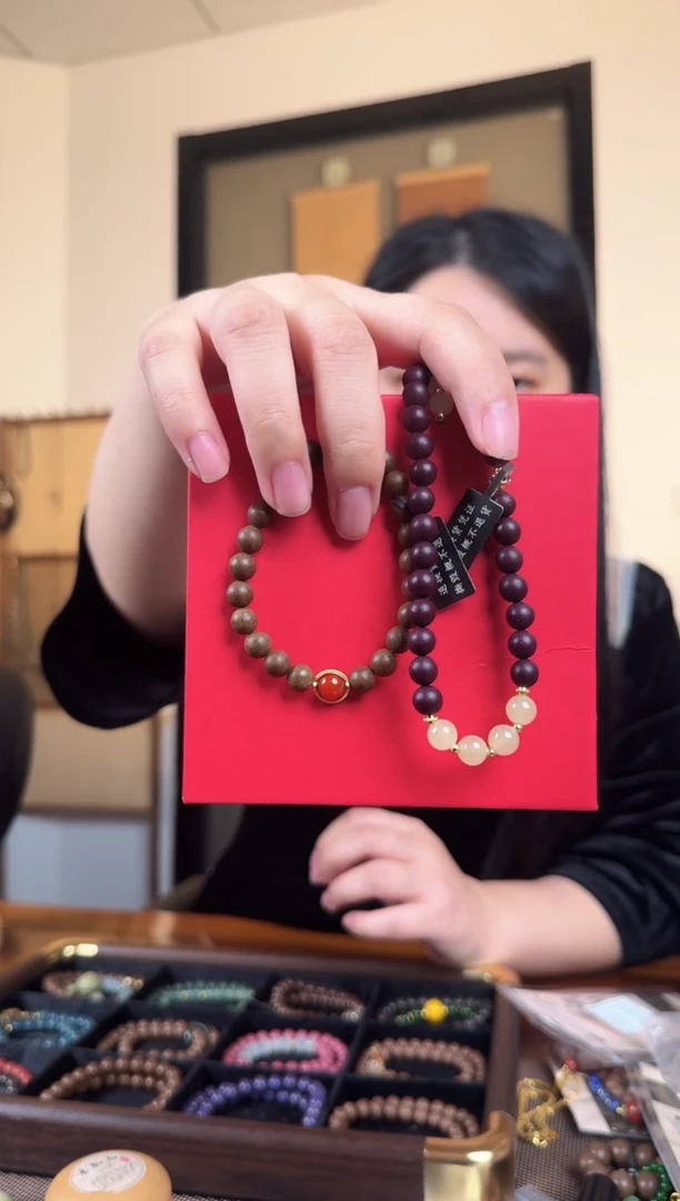 泥塑心悦香8mm手串＋墨红玫瑰8mm手机挂