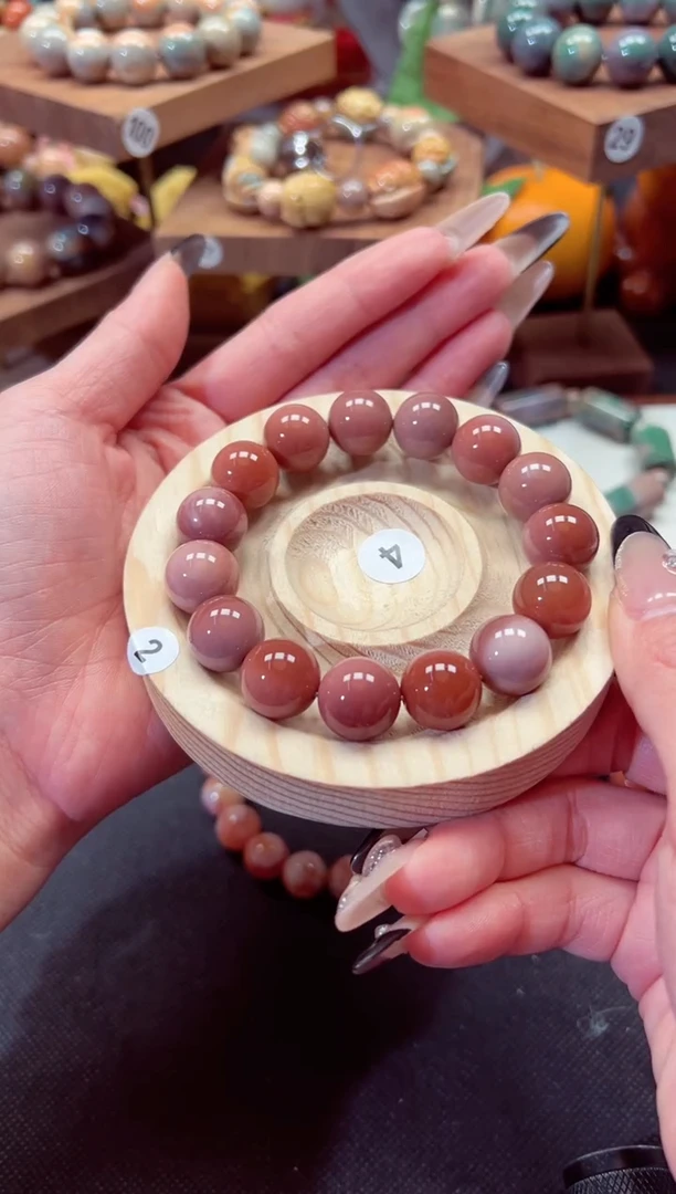 【闪购商品】石英质玉手链未镶嵌157