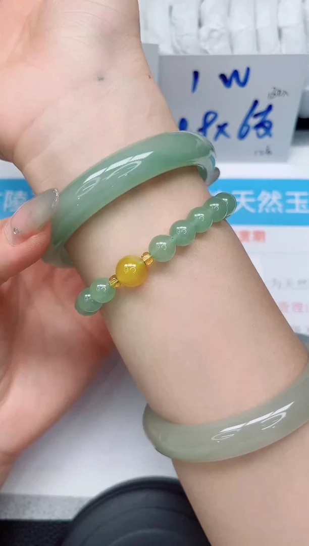 未镶嵌手镯石英质玉53-62