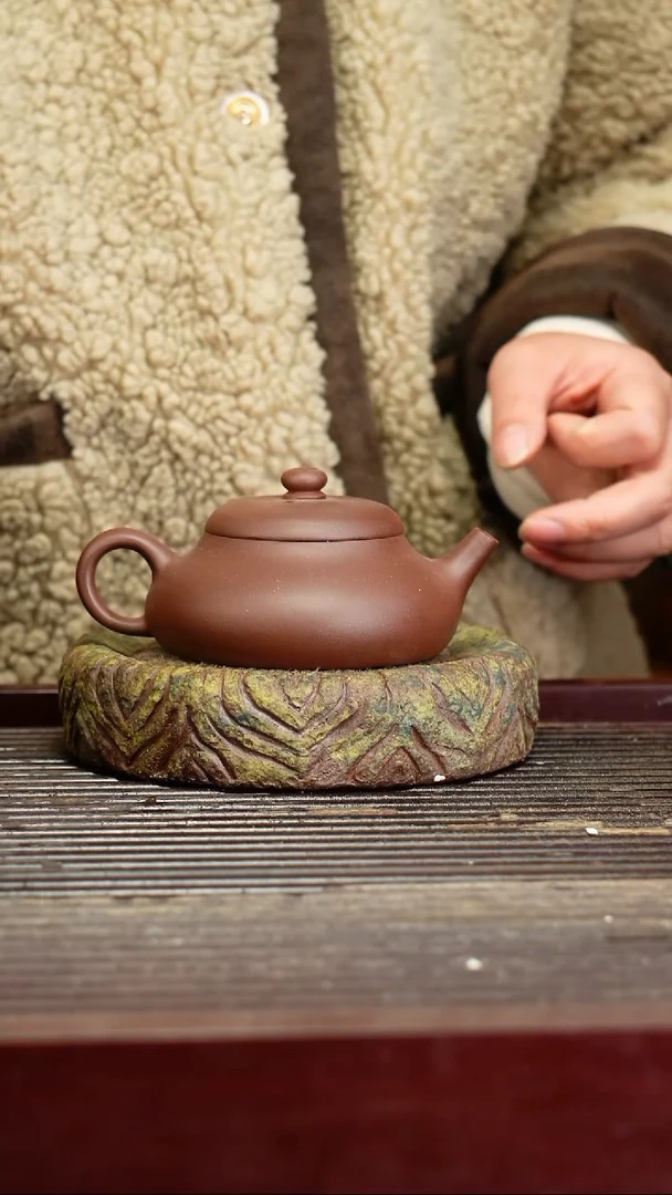 宜兴原矿紫砂壶茶壶宜兴原矿紫砂壶茶壶160C