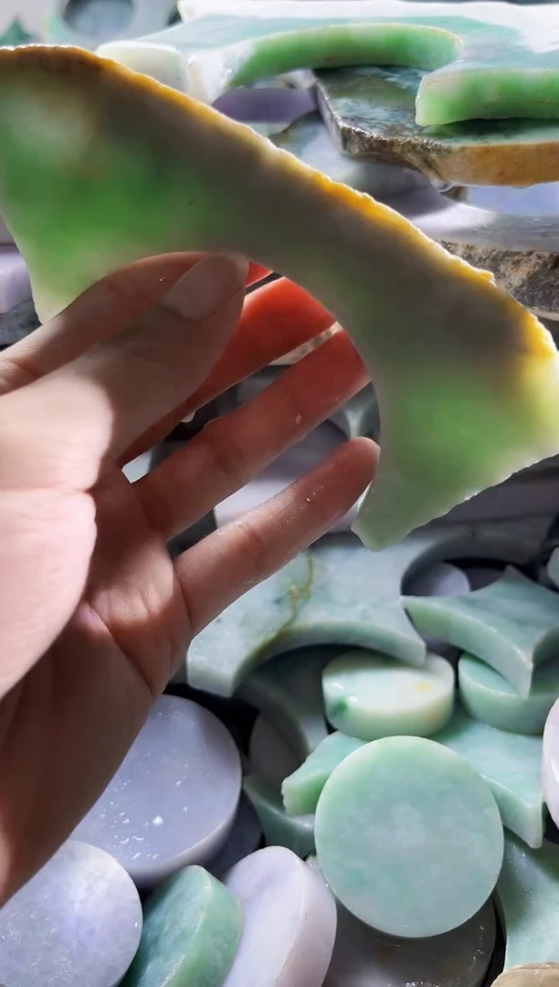 翡翠裸石缅甸翡翠A货陈4026