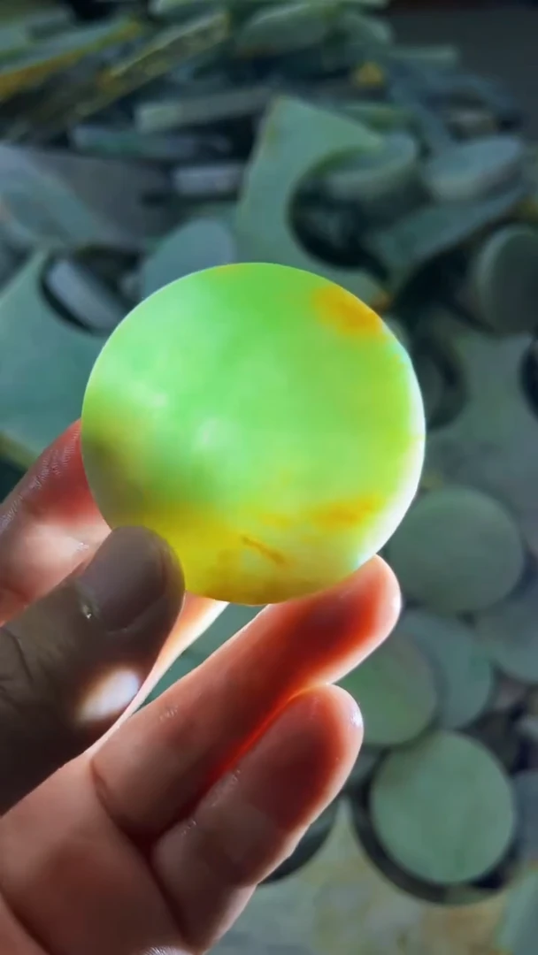 【闪购商品】翡翠挂件未镶嵌A货康壹157