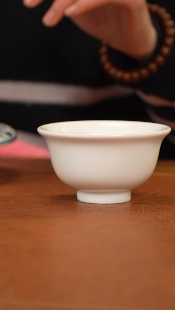 【闪购商品】杯景德镇白胎压手杯