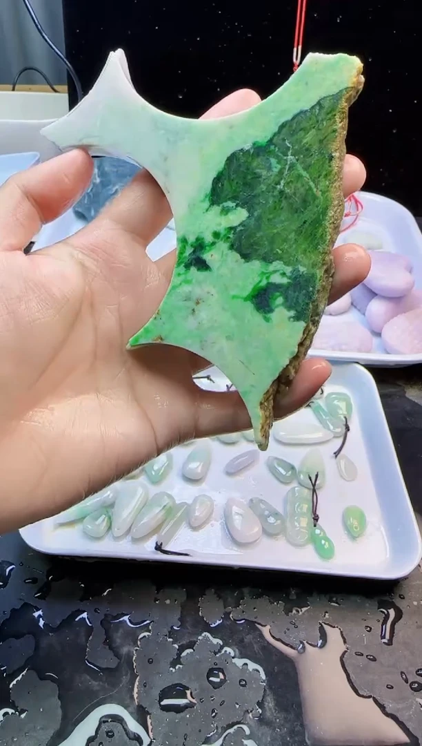 颈饰未镶嵌翡翠018天然A货翡翠