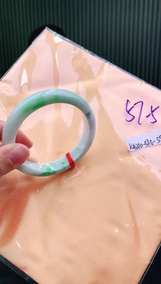 未镶嵌手镯翡翠57