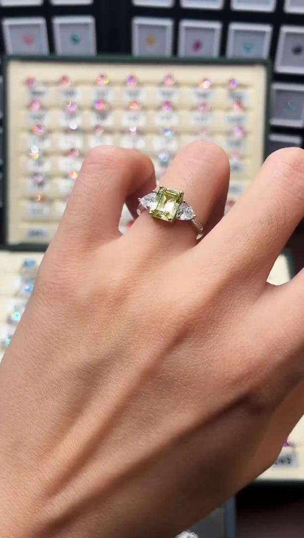 银S925镶嵌戒指金绿宝石111